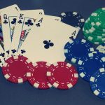 Разница между Онлайн и Оффлайн покером